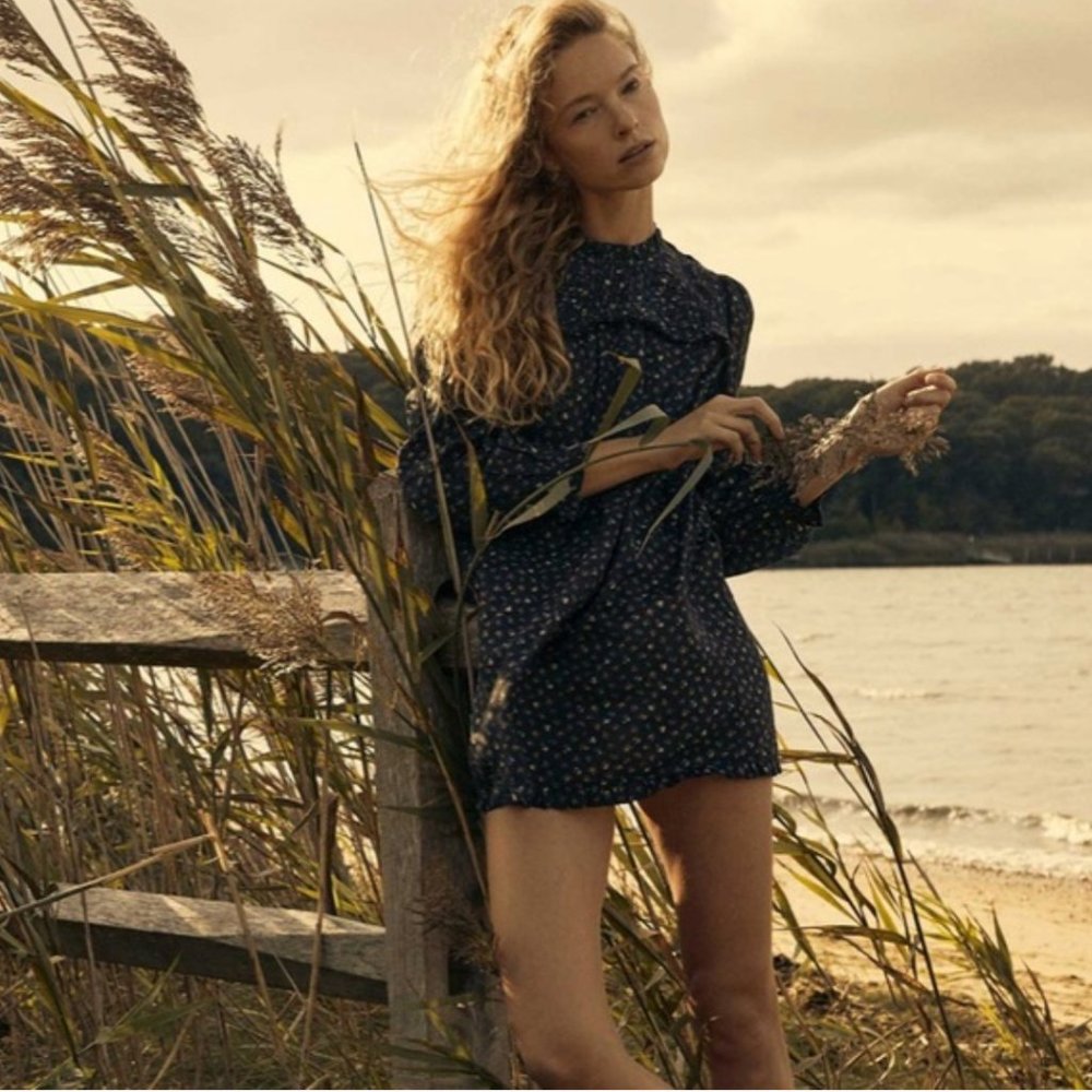 Doen Knoll Dress in Black Parc Monceau